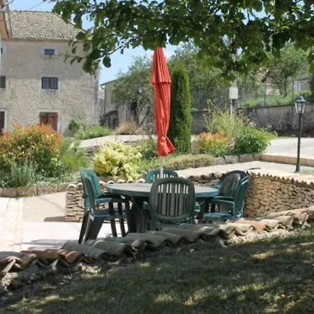 Holiday home De Charme Avec Cheminee, Terrasse Et Garage A - Fr-1-585-10
