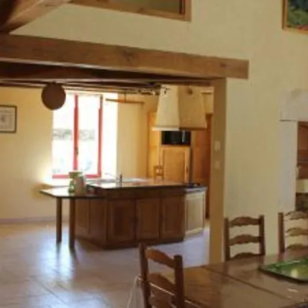 De Charme Avec Cheminée, Terrasse Et Garage à - Fr-1-585-10 Brixey-aux-Chanoines